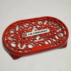 【値下げ】【未使用】LE CREUSET 鍋敷き レッド 鋳鉄製 2025年最新】ルクルーゼ鍋敷きの人気アイテム - メルカリ