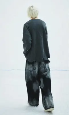 グラデーションブリーチハイエンド加工ワイドデニムパンツ