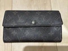 ルイヴィトンモノグラム長財布
