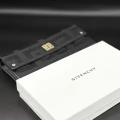ジバンシィ　4Gロゴ　モノグラム　ブランド　長財布　黒箱付き　 GIVENCHYのサムネイル