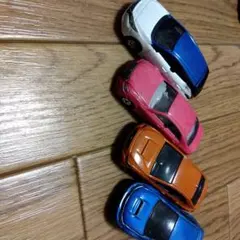 ミニカー 6台セット カラフル - メルカリ