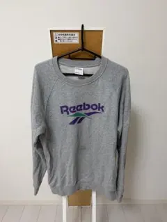 Reebok リーボック スウェット グレー ロゴプリント　L シミあり
