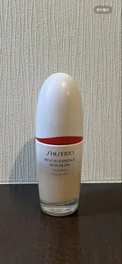 SHISEIDO エッセンススキングロウファンデーション　160shell