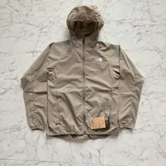 【新品未使用】ノースフェイス スワローテイルベントフーディー ベージュ Mサイズ