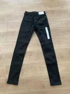 ウルトラストレッチジーンズ