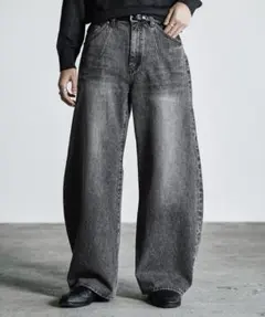 ARC CURVED DRAPE DENIMのサムネイル