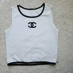 シャネル　ロゴ　タンクトップ　白　ホワイト　ココマーク　ヴィンテージ Chanel White Logo Tank Top – Treasures of NYC