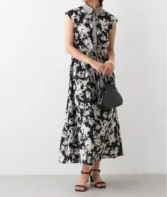 【完売品】continuer de NICECLAUP 2WAYケープ花柄ワンピ