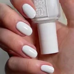 未使用に近い エッシー essie ネイルエナメル ホワイト 白 blankのサムネイル