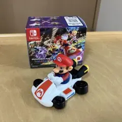 マリオカート ミニカー 白/赤　ハッピーセットのサムネイル