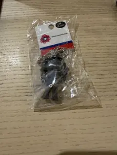 ＊新品・未開封・送料無料＊黒ミャクミャク　立体PVCキーホルダー　大阪・関西万博
