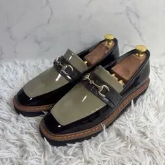 極美品✨minia ミニア　ビットローファー 厚底 エナメル　24.5 Lのサムネイル