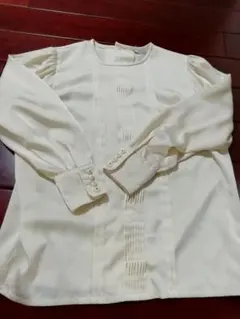 最終　レリアン　ブラウス