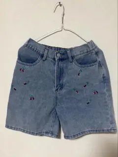 チェリー刺繍デニムショートパンツ M