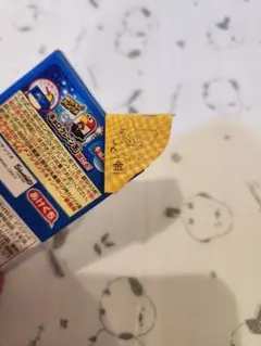 森永 チョコボール 北海道ミルク シナモロール 金のエンゼルのサムネイル