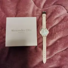【美品】Alessandra Olla アイボリー 腕時計