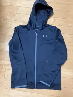 Under Armour ColdGear ネイビーパーカー YLG