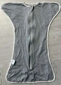 Aikuruc グレー おくるみ スワドル Mサイズ 6〜8.5㎏