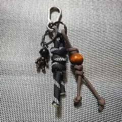 ハンドメイド　バッグチャーム　キーホルダー　パラコード　宇宙飛行士　アクセサリー