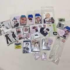 INI まとめ売り(グッズ・トレカetc..)