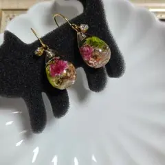 夏輝様専用☆*°ニッケルフリーフックピアス  お花のしずくレジンピアス②