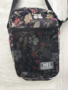 Item thumbnail for item 2fea4e51-2ecc-4b79-9fde-749da6711915