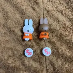 ミッフィー ちょっこりさん Fig. ガチャガチャ2種セット（台座付き）