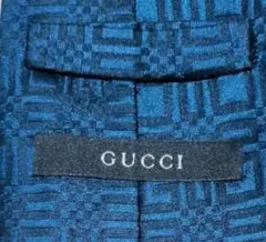 GUCCI ダークブルー 幾何学模様 ネクタイ
