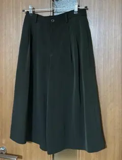 ユニクロ　ガウチョパンツ　カーキ