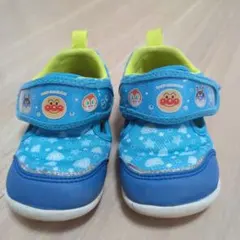 アンパンマン　13.5センチ　スニーカー　サンダル ムーンスター