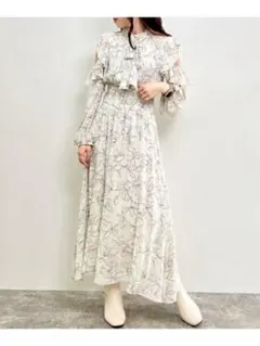 INGNI イング 肩開き花柄シフォンワンピース