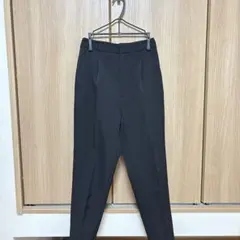 【GU】テーパードパンツ