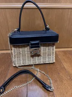 ZARA ショルダーバッグ　かごバッグ