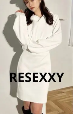 【美品】RESEXXY フーディミニワンピース ホワイト／スタイルアップ