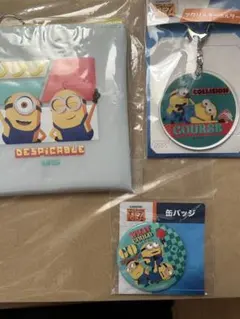 ミニオン グッズ3点セット (ポーチ,アクリルキーホルダー,缶バッジ)