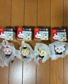 マクドナルド ハッピーセット ちいかわ4種類のサムネイル