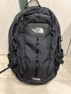 THE NORTH FACE HOT SHOT リュック ブラックのサムネイル