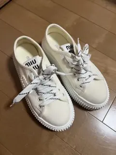 miumiu キャンバス　スニーカー　厚底　　35ハーフのサムネイル