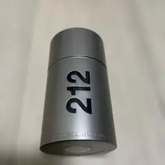 Carolina Herrera 212 香水 50mlのサムネイル