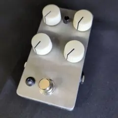 CROWTHERAUDIO HOT CAKE 3KNOBクローンハンドワイヤード - メルカリ