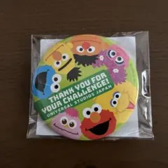 新品　USJ セサミストリート 缶バッジ