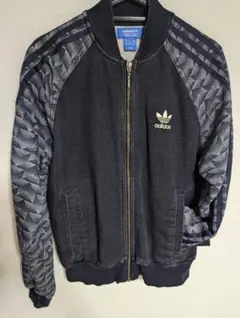 Item thumbnail for item 999125e3-b7f4-43fa-be93-fe0abb259fd3