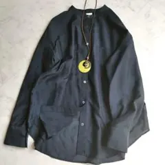 アーバンリサーチドアーズ　シアーバンドカラーワイドシャツ ブラウス　ネイビー　M