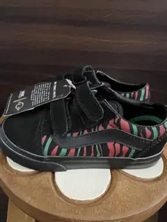 Vans Old Skool × a tribe called quest