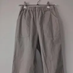 ファミリア　ベージュパンツ　150