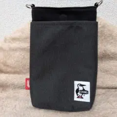 CHUMSスマホケース