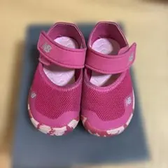 New Balance キッズ サンダル ピンク 13.5cmのサムネイル