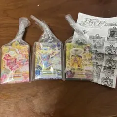 【アイカツ】ガチャ　だれでもアイドル活動アクリルチャーム　星宮いちご　3点セット