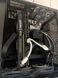 NVIDIA Tesla V100-SXM2 16GB 本体