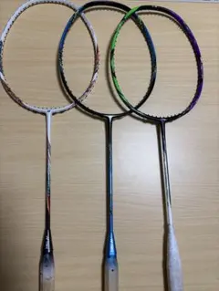 【ジャンク】バドミントンラケット 3本セット ジャンク品】YONEX バドミントンラケット 3本セット - メルカリ